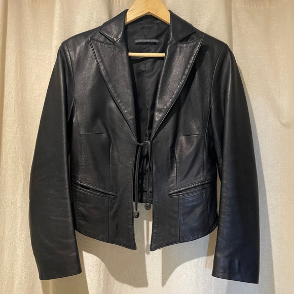 Great black leather jacket, soft, casual woman, medium size, excellent condition - Picture 1 of 12